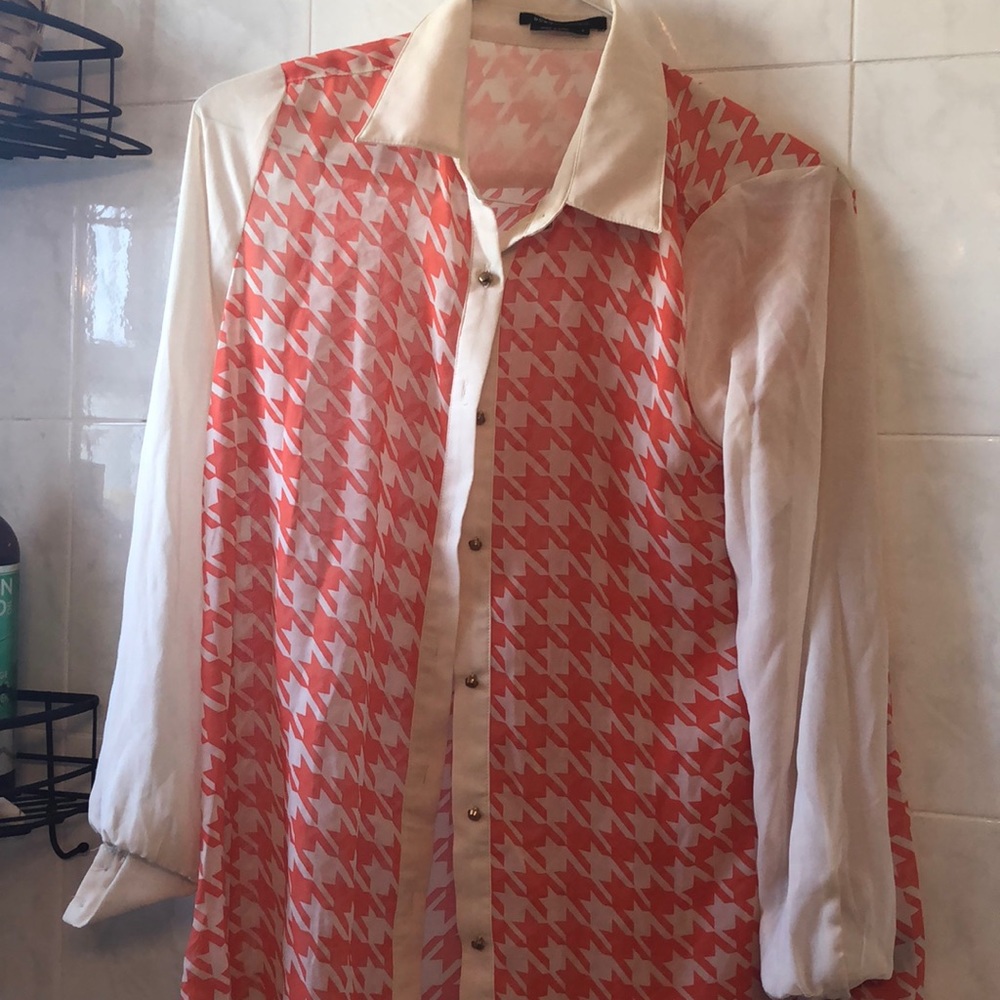 Bcbg max azria button down chiffon blouse